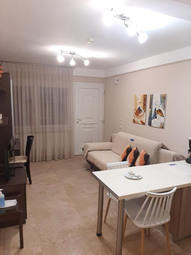 カヴァラΑpartments Anna Deluxeアパートメント エクステリア 写真