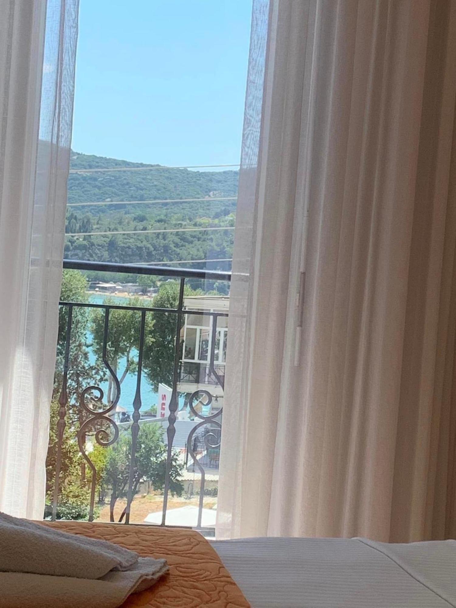 カヴァラΑpartments Anna Deluxeアパートメント エクステリア 写真